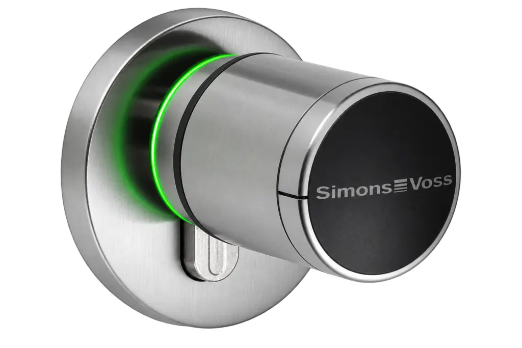 Elektronischer SimonsVoss Schließzylinder mit grünem Leuchtring